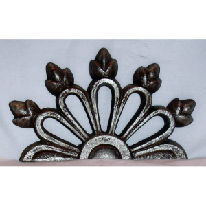 Item # 354M - Traditional Drapery Medallion - 6-1/2" W x 4" H