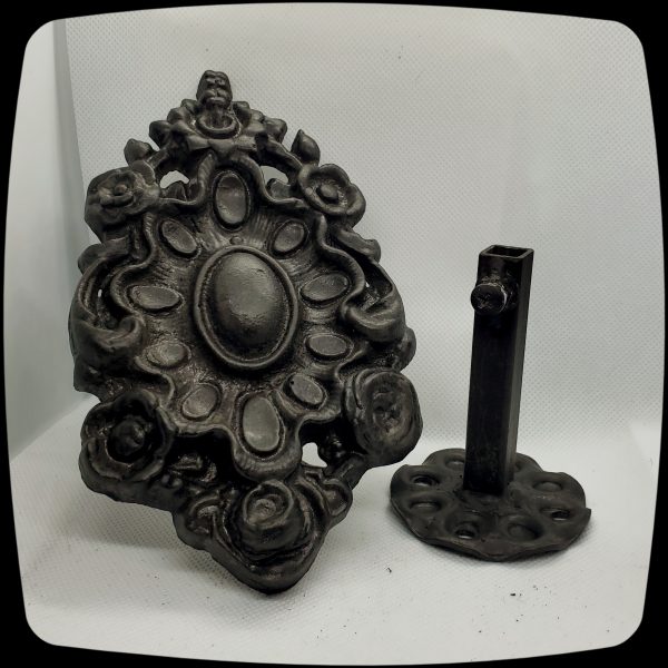 Item # 044 - Traditional Drapery Medallion - 6-3/4" H x 4" W - Image 3