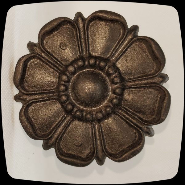 Daisy Flower Drapery Medallion to Hang Curtains or Drapes -  Item #049 - Image 6