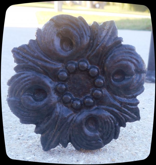 Item # 148 Traditional Medium Drapery Medallion - 3" diameter - Image 5