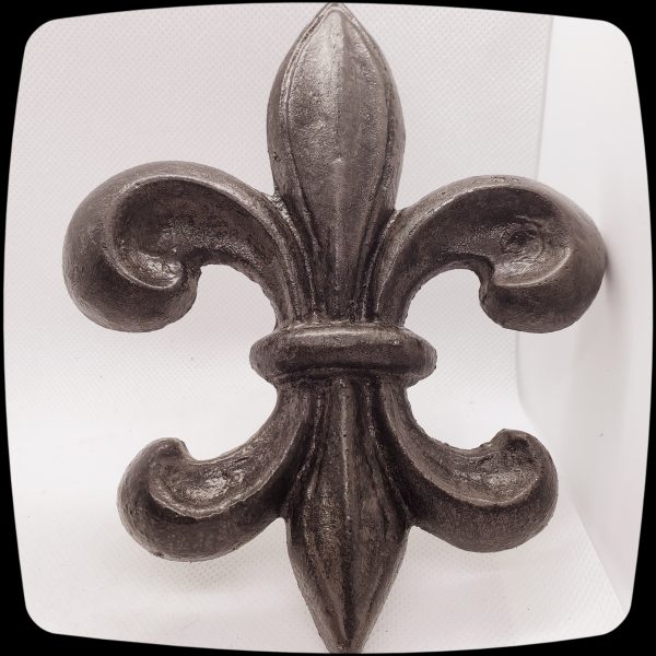 Fleur-Di-Lis Drapery Medallion - 6-1/2" H x 5-1/4" W -  Item #483 - Image 4