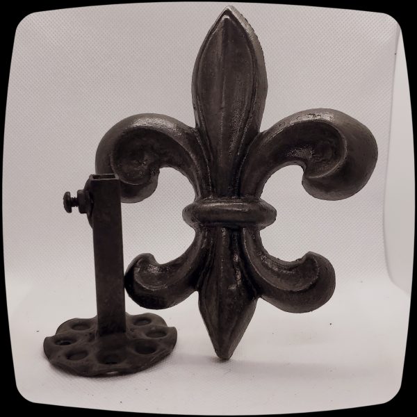Fleur-Di-Lis Drapery Medallion - 6-1/2" H x 5-1/4" W -  Item #483 - Image 5