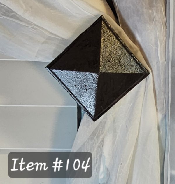Item #104M - Contemporary Pyramid Drapery Medallion - 3" Square