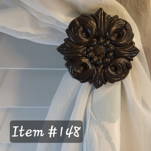 Item #147M - Traditional Drapery Medallion - 4-1/2" Diameter - Image 5
