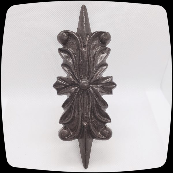 Item #450 - Elongated Starburst Drapery Medallion - 6-1/2" H x 2-1/2" W - Image 2