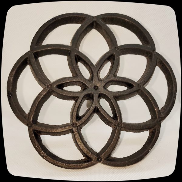 Item #489 - Contemporary Interlocking Rings Drapery Medallion - 5-1/2" Diameter - Image 2
