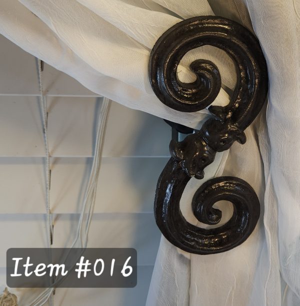 Item #016M - Traditional Scroll Large Drapery Medallion - 7-1/4" W x 3" H - Image 3