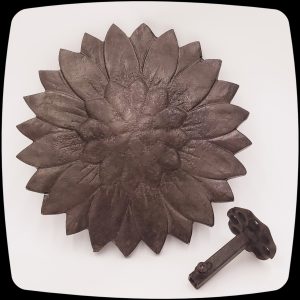 Item # 1008M - Extra Large Floral Drapery Medallion - 10-1/2" Diameter