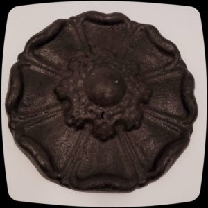 Item #992 - Traditional Medium Large Drapery Medallion - 6" Diameter