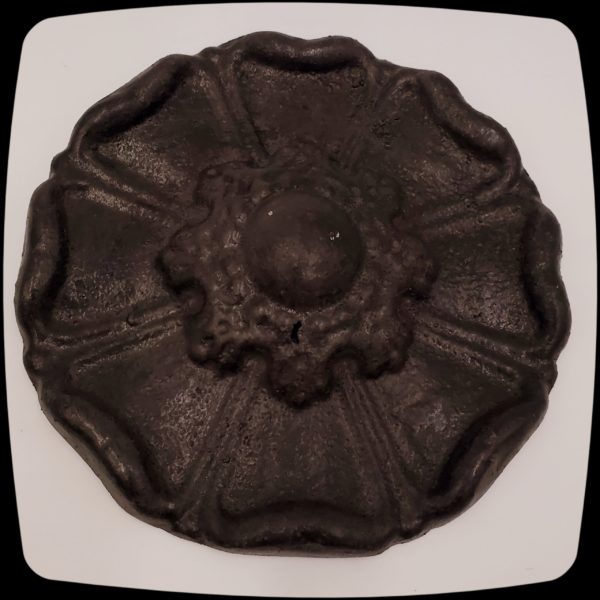 Item #992 - Traditional Medium Large Drapery Medallion - 6" Diameter